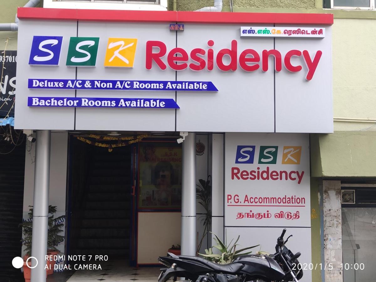 S.S.K Residency Hotel Csennai Kültér fotó