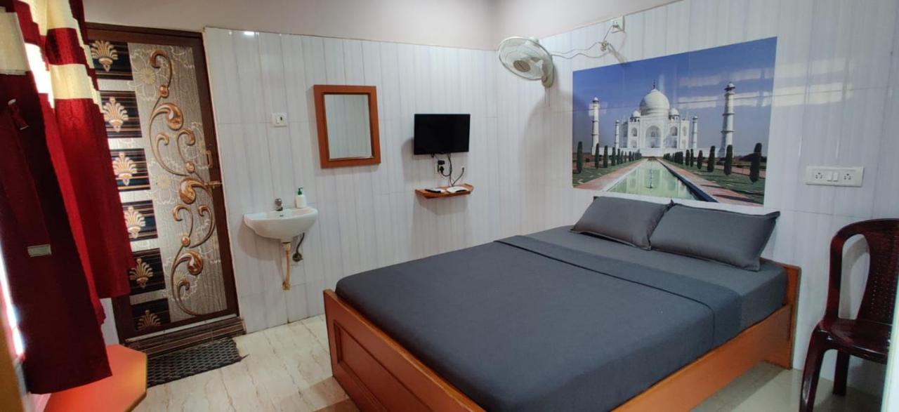 S.S.K Residency Hotel Csennai Kültér fotó