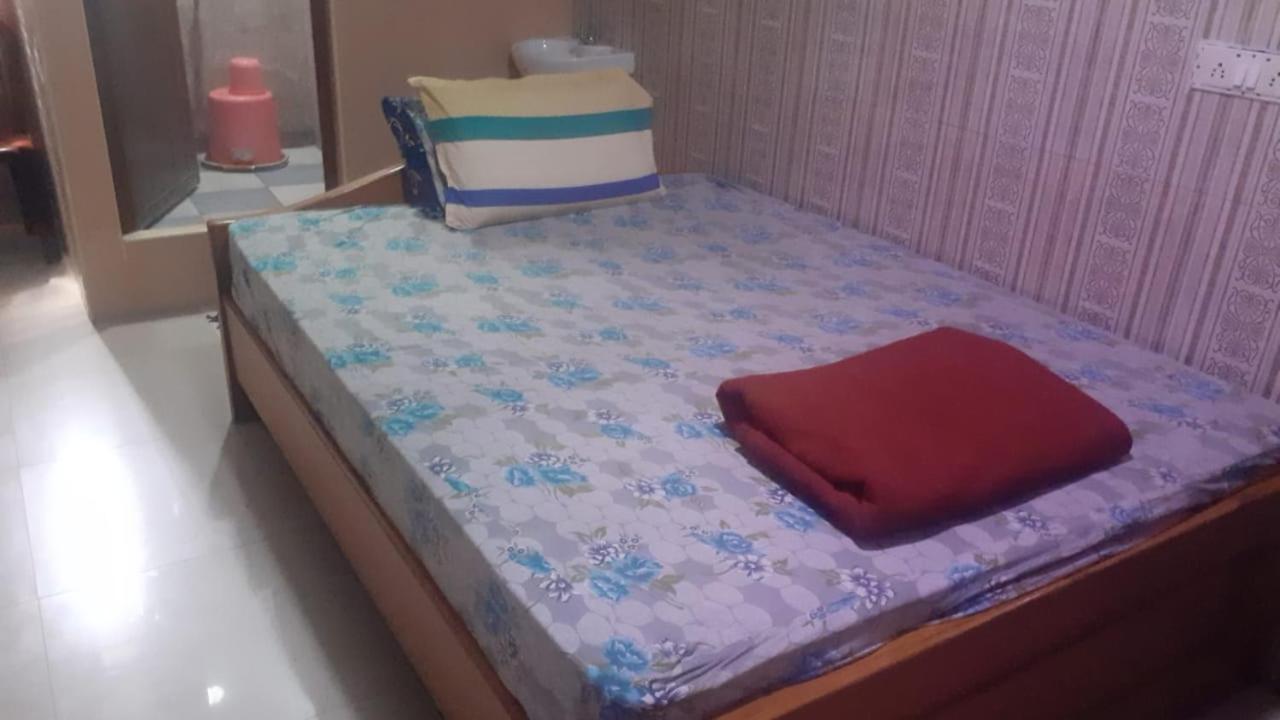 S.S.K Residency Hotel Csennai Kültér fotó